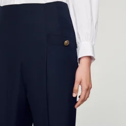 Pantaloni Larghi><noscript><img width=