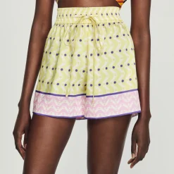 Short Larghi Con Stampa Stelle><noscript><img width=