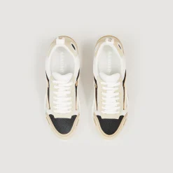 Sneaker Flame><noscript><img width=